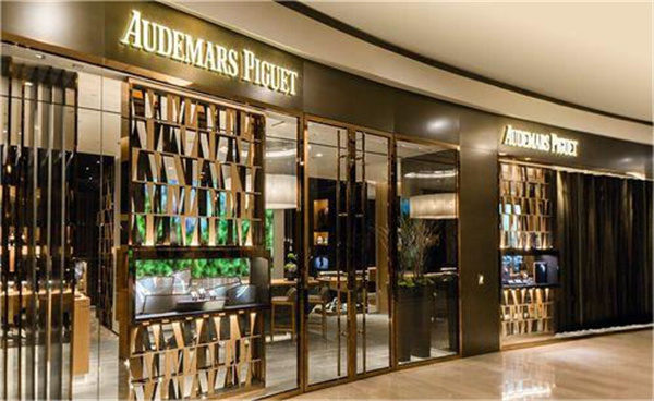 愛彼表盤有劃痕處理技巧大全（輕松修復手表外觀的實用方法）（圖）