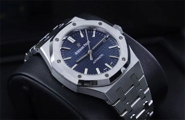 愛彼腕表表針變色解決辦法(圖) 愛彼腕表表針變色解決辦法(圖)